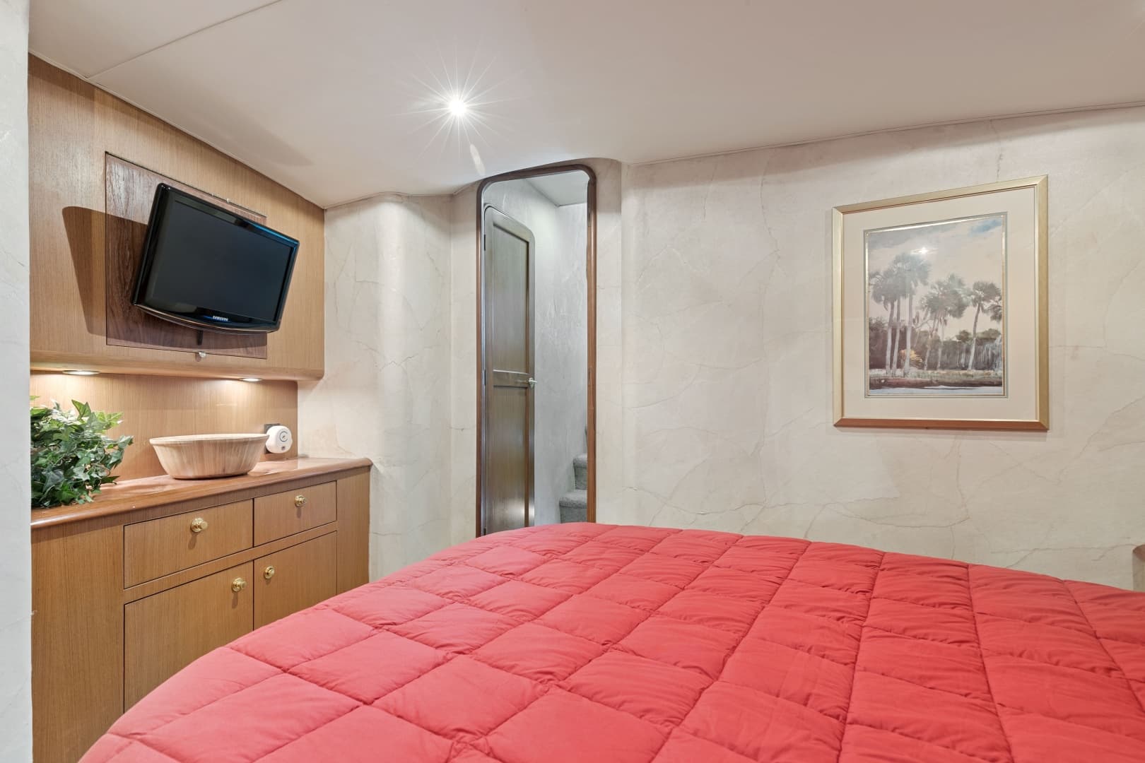 2001 Ocean Yachts 52 SS — photo 20