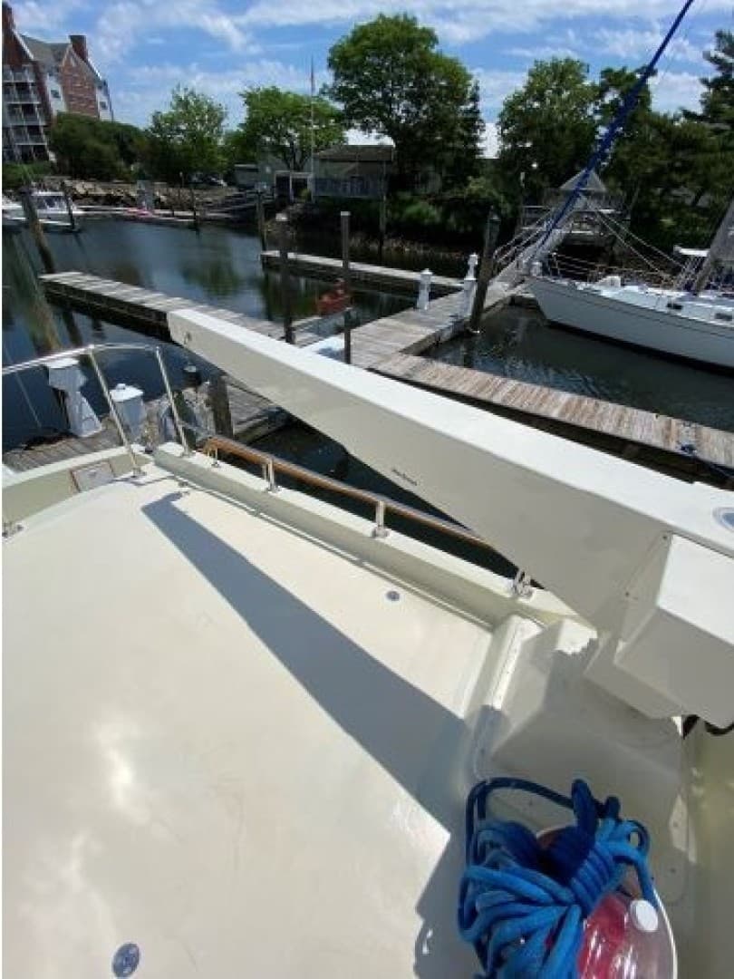 1983 Tollycraft Aft Cabin — photo 14