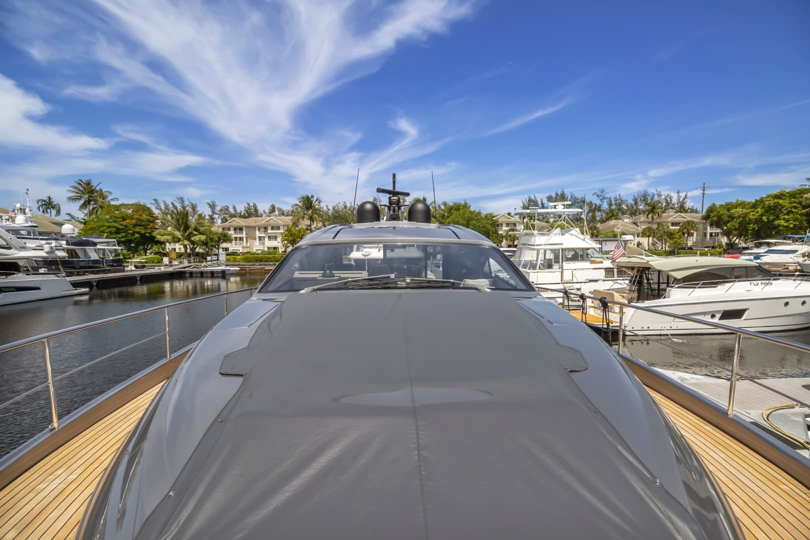 2020 Pershing 7X — photo 9