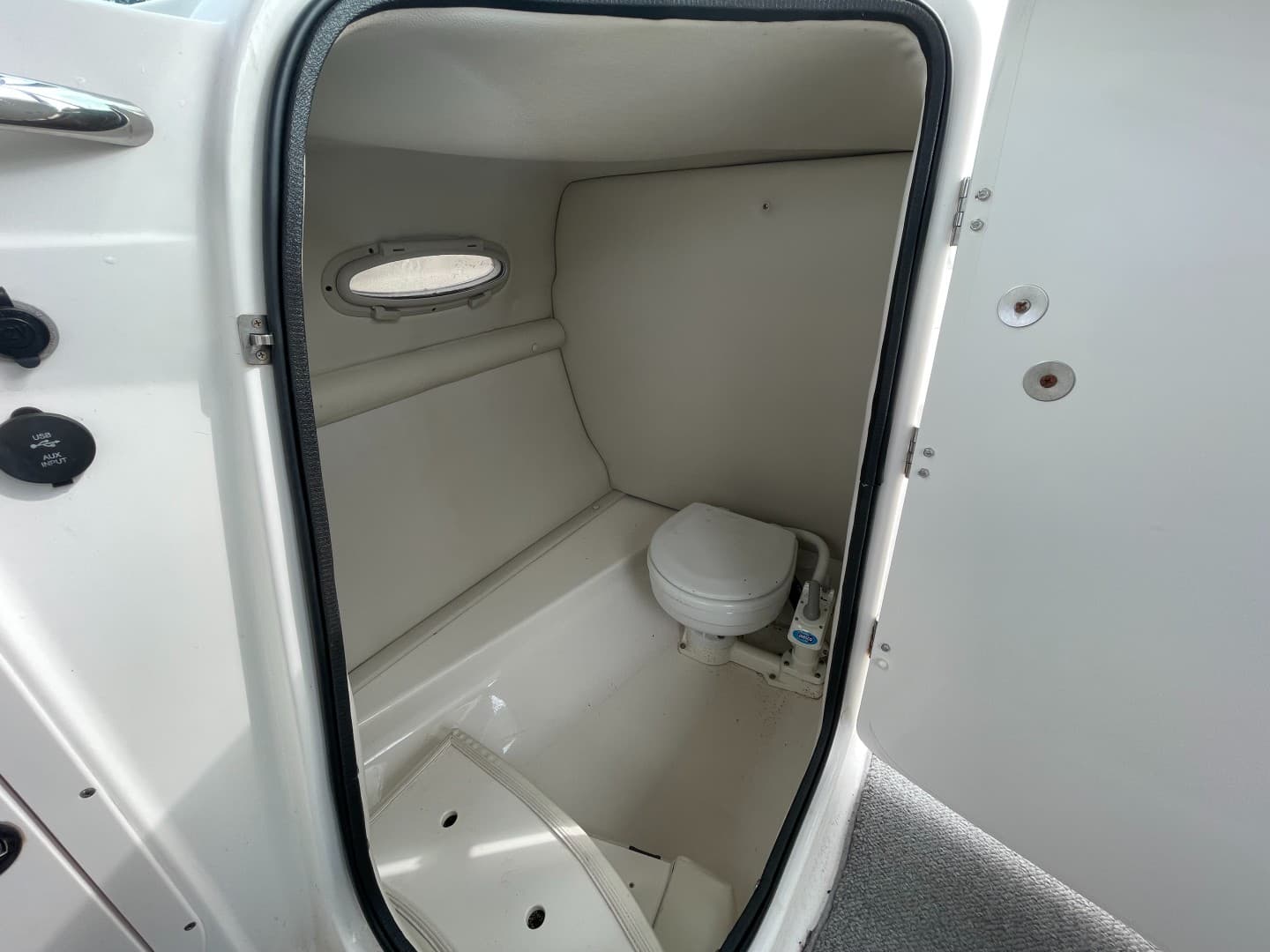 2005 Chaparral 236 Sunesta — photo 12