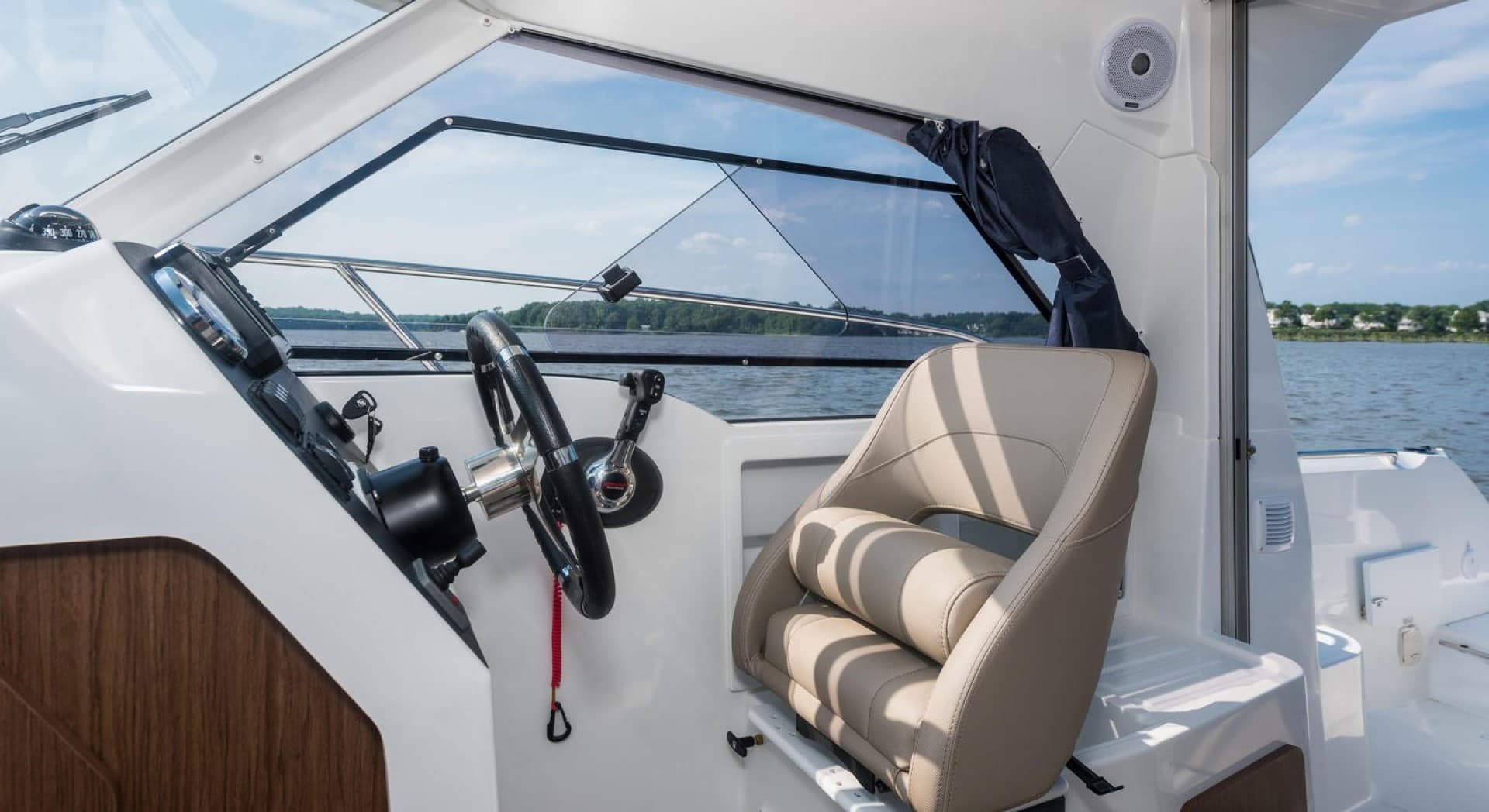 2026 Beneteau Antares 7 — photo 13