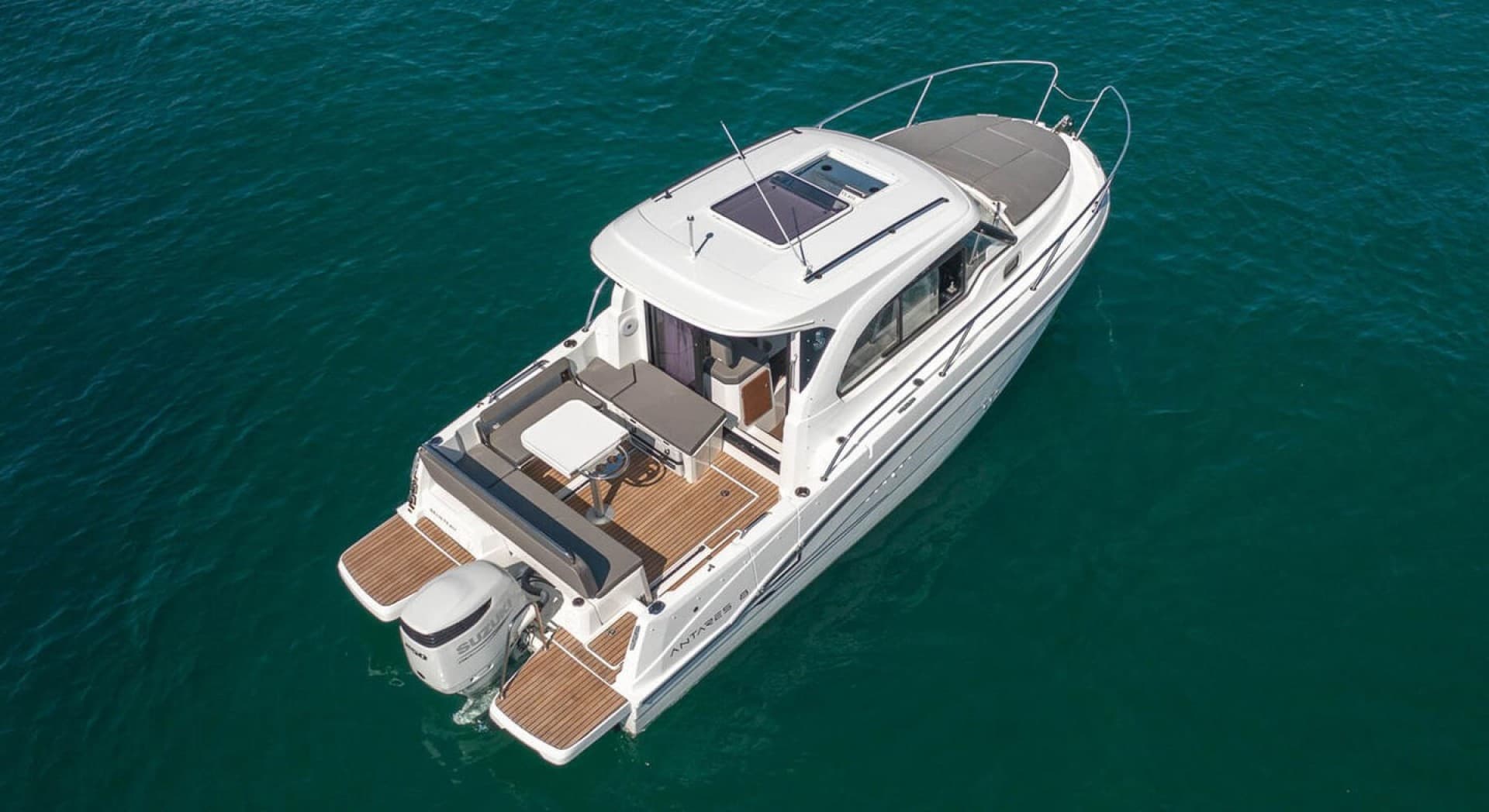 2026 Beneteau Antares 8 — photo 3