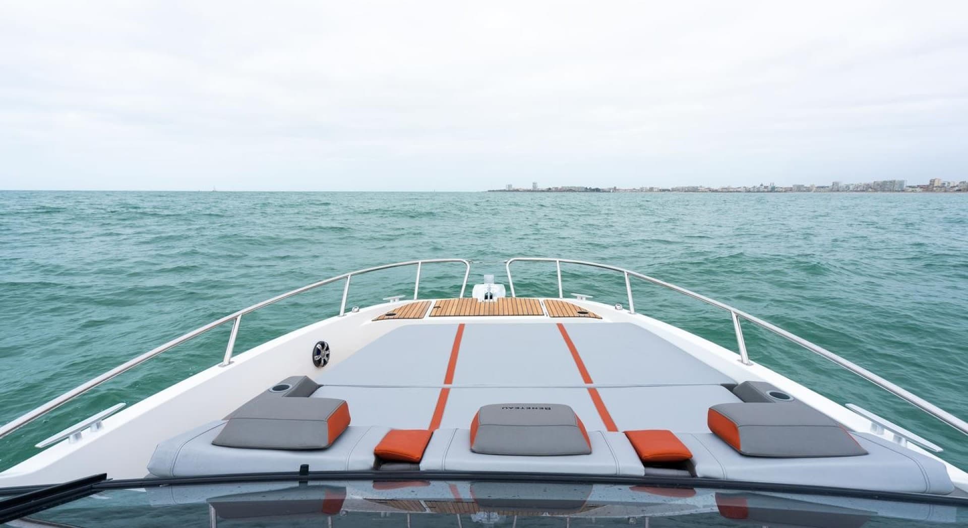 2026 Beneteau Flyer 10 — photo 15