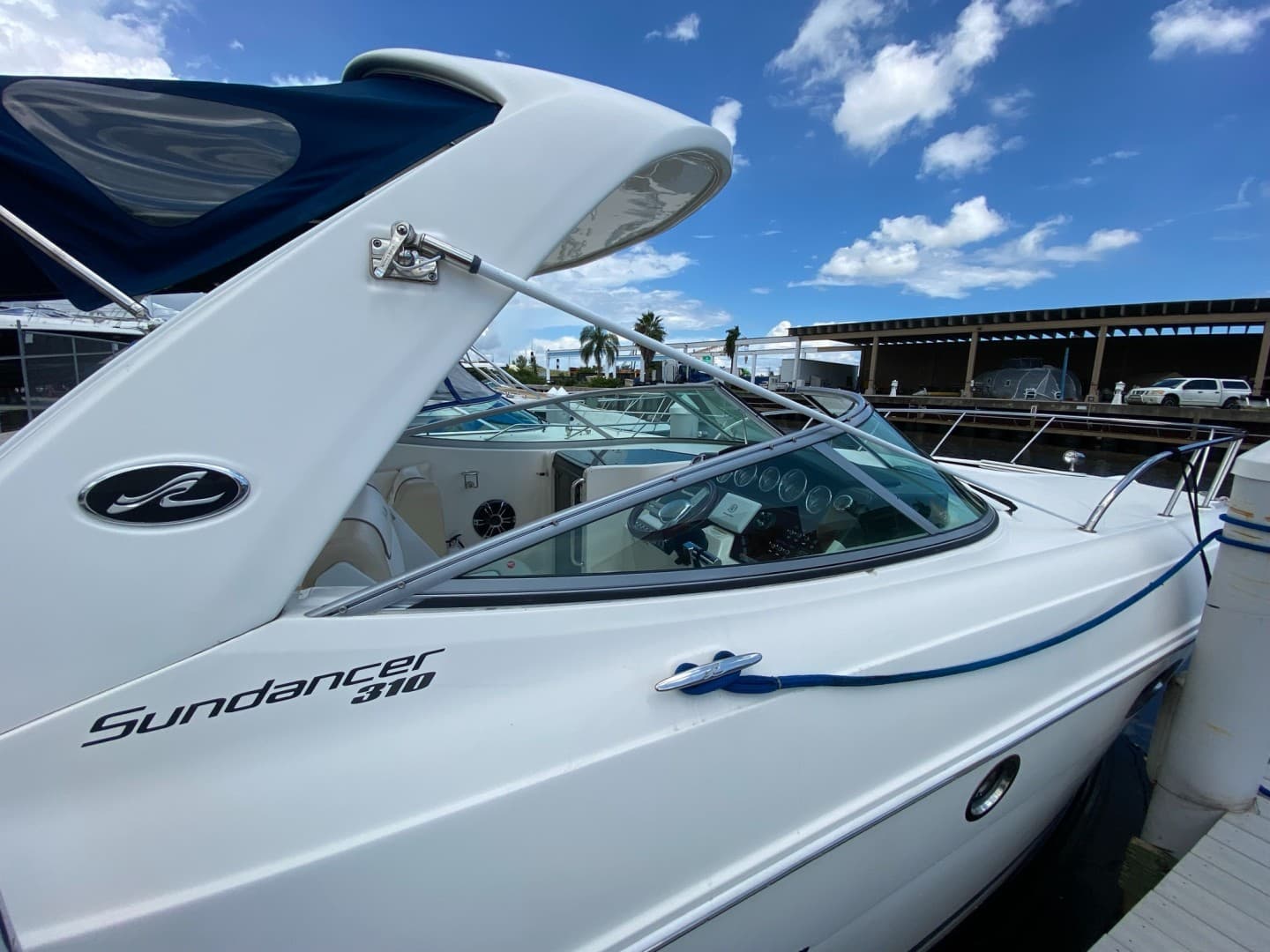 2013 Sea Ray 310 Sundancer — photo 9
