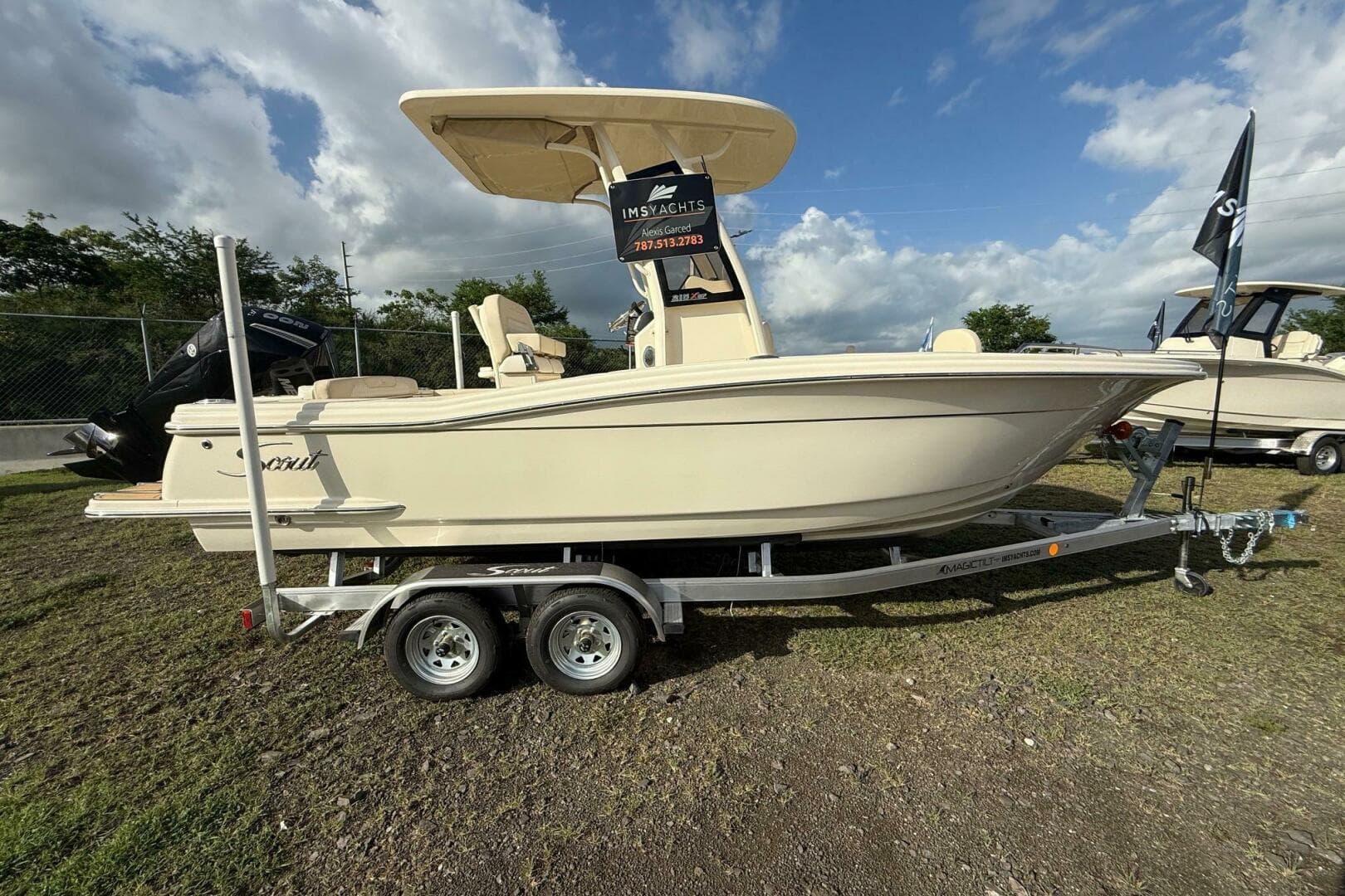 2026 Scout 215 Xsf — photo 1