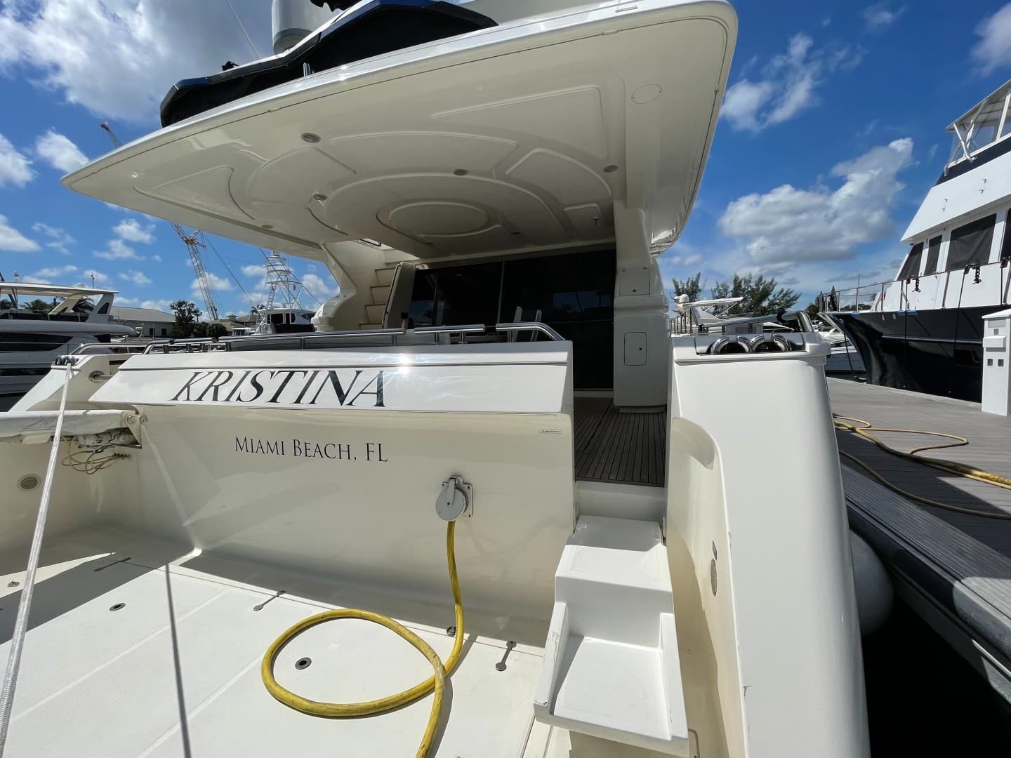2001 Ferretti Yachts 680 — photo 5