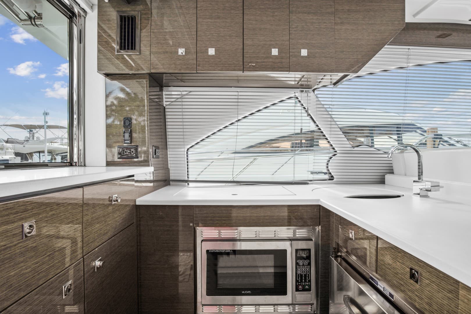 2019 Cruisers 50 Cantius — photo 20