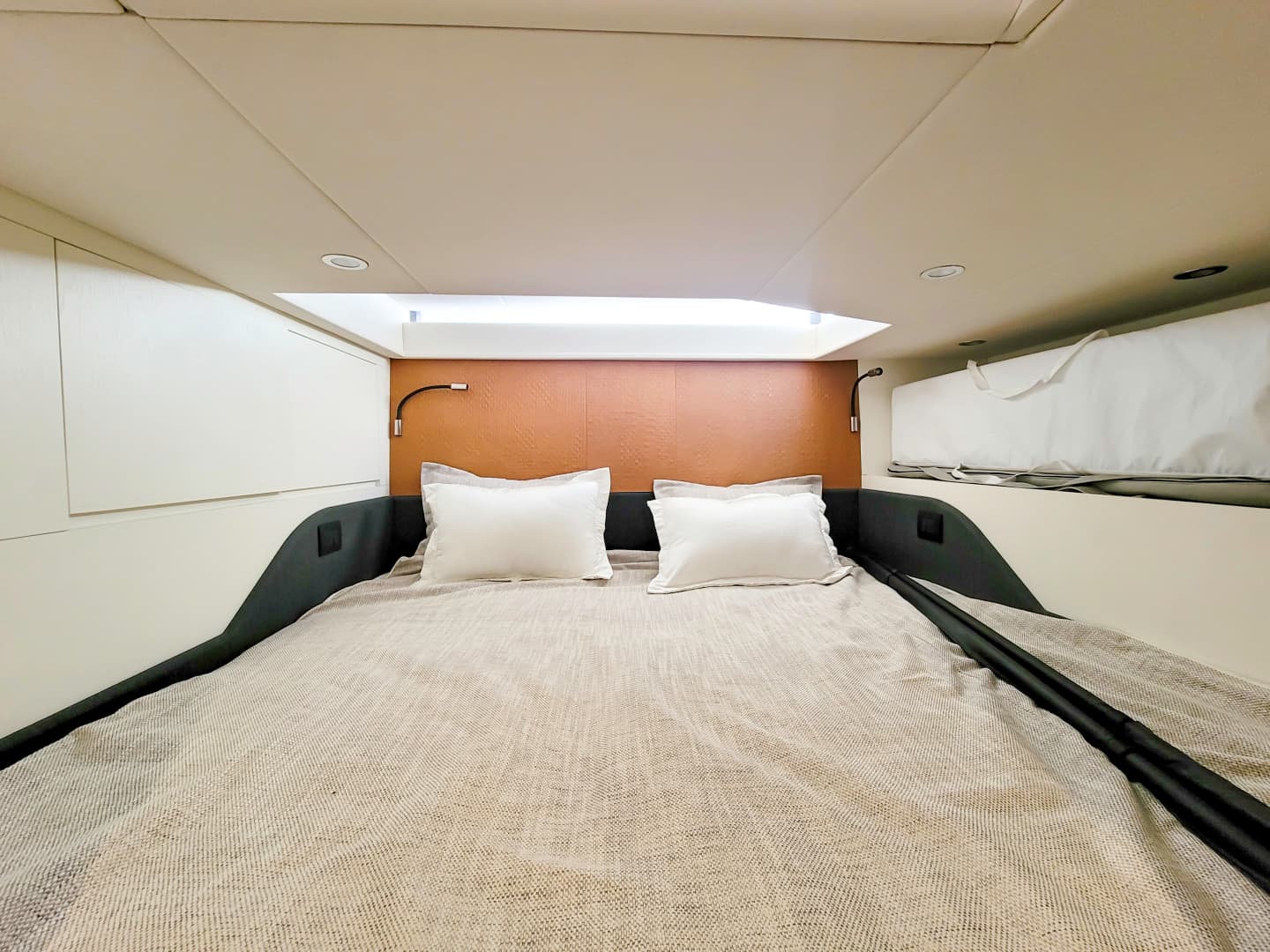 2022 Azimut Verde 47 — photo 28