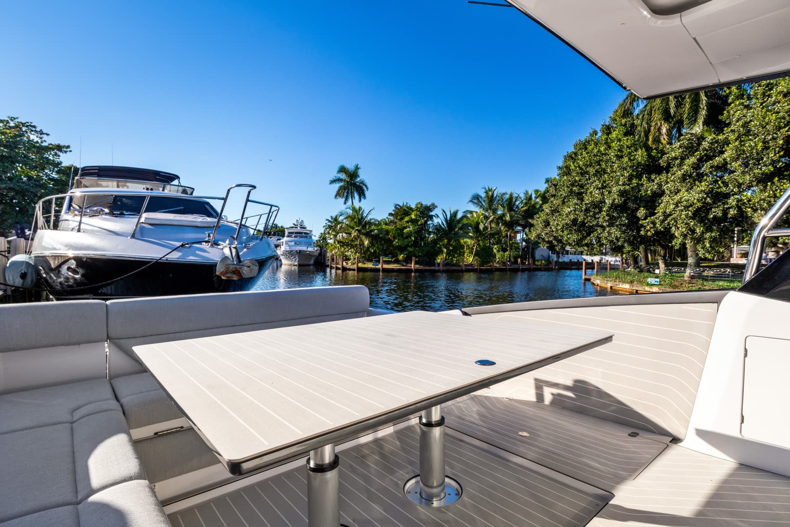 2022 Azimut Verde 47 — photo 16