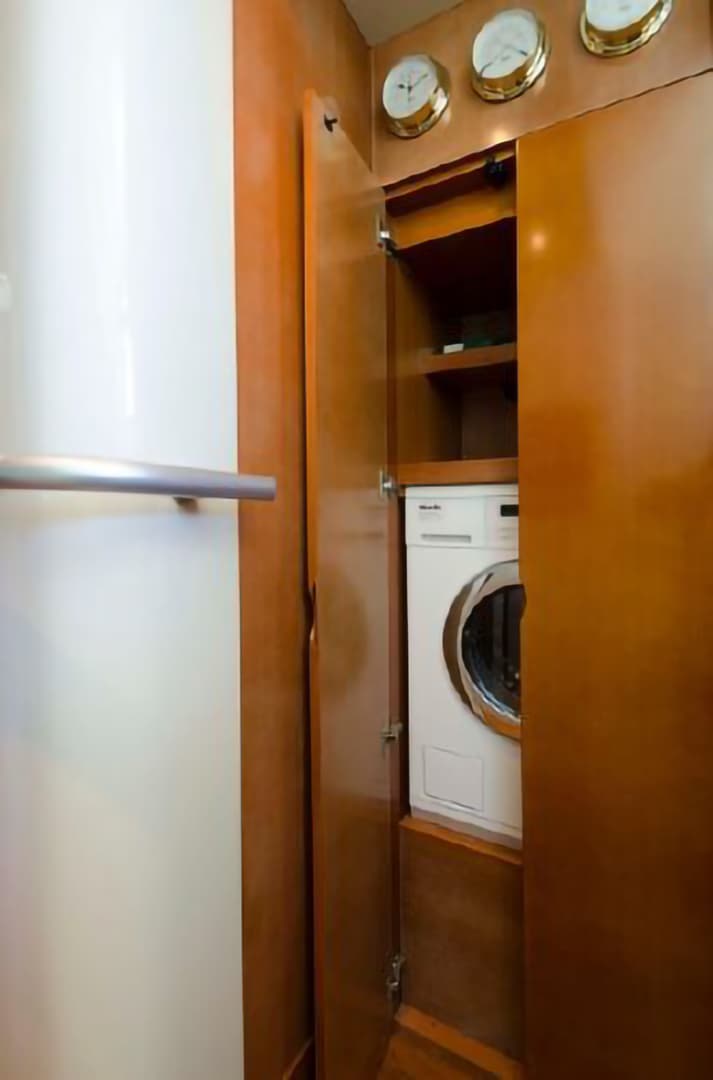 2004 Baia Atlantica — photo 23