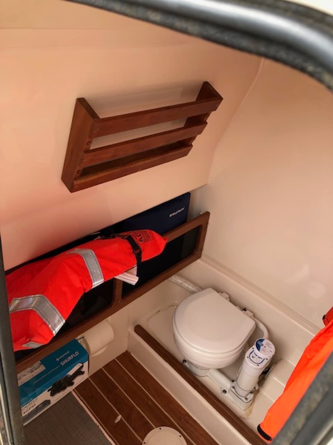 2018 Grady-White Canyon 271 — photo 25