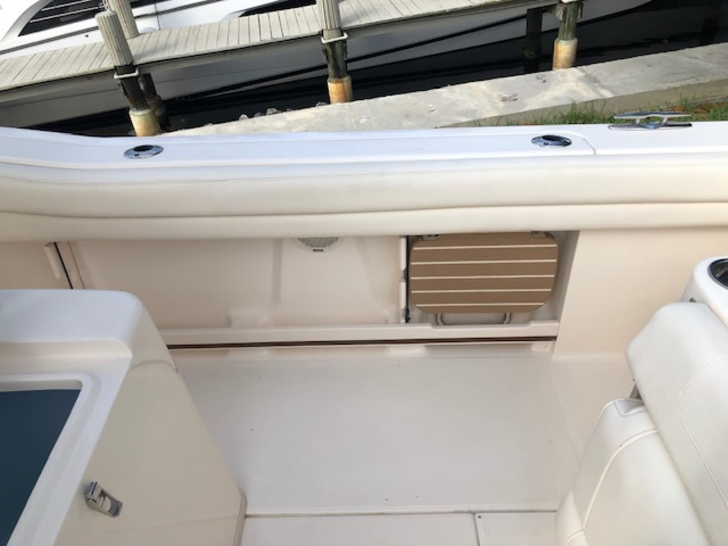 2018 Grady-White Canyon 271 — photo 21