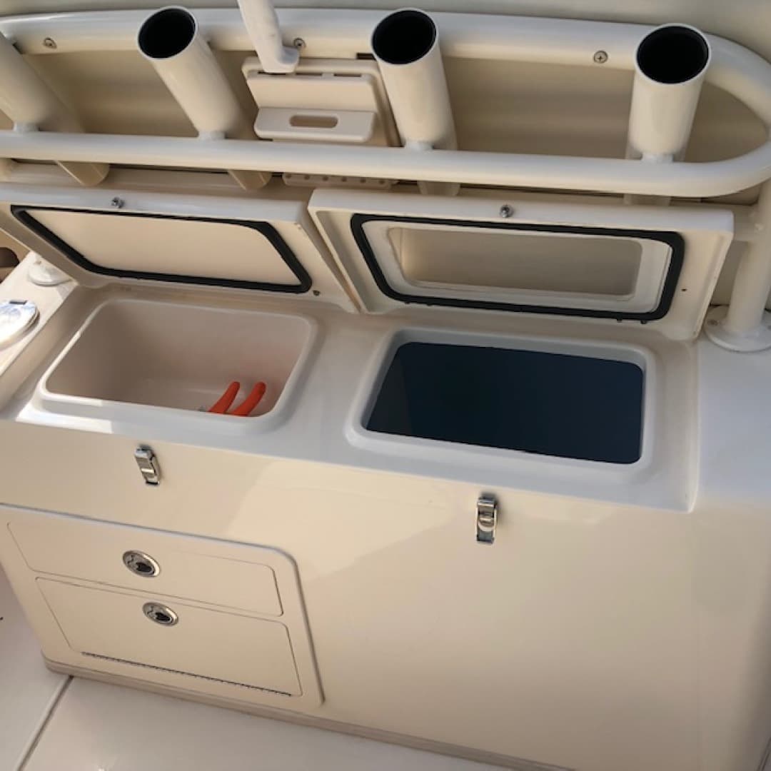 2018 Grady-White Canyon 271 — photo 18