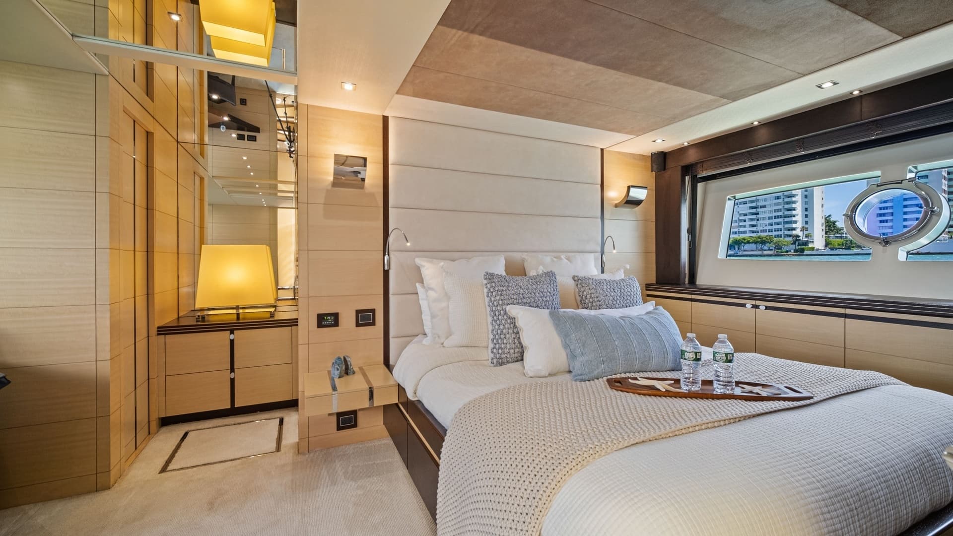 2013 Sunseeker 80 Predator — photo 34