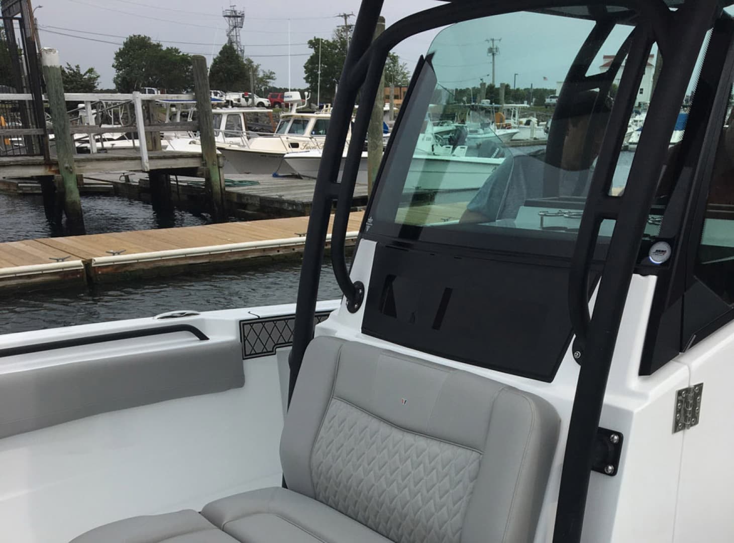 2021 Wellcraft Scarab 302 — photo 6