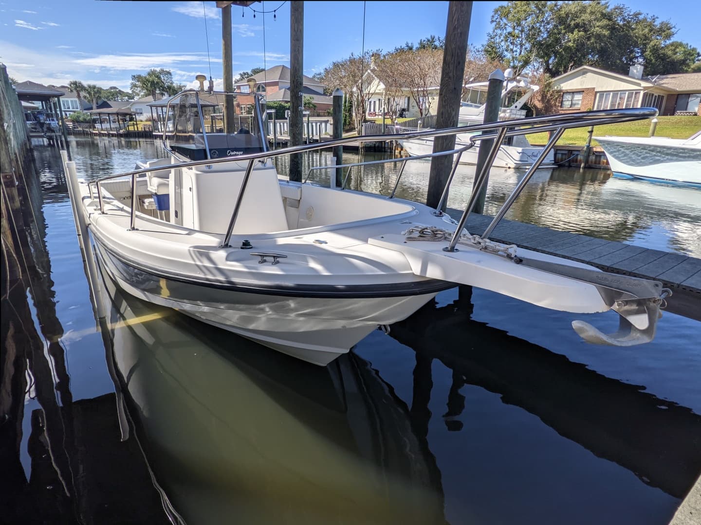 1998 Boston Whaler 23 Outrage — photo 5