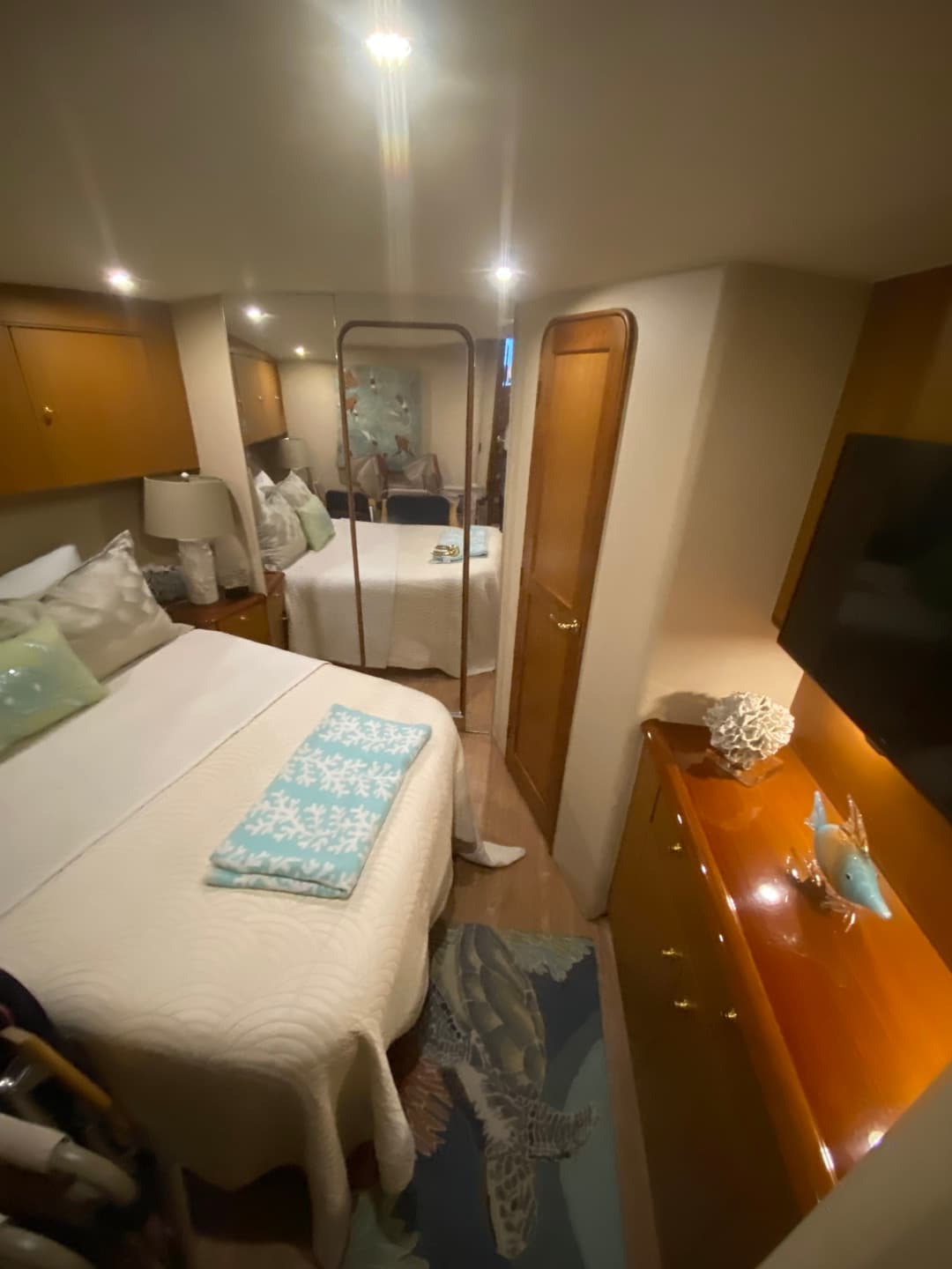 2002 Ocean Yachts 52 Sportfish — photo 21