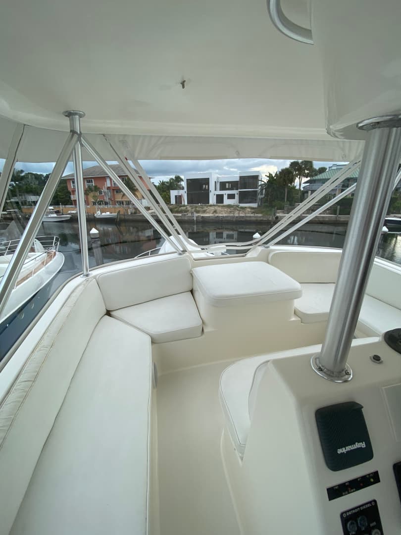 2002 Ocean Yachts 52 Sportfish — photo 3