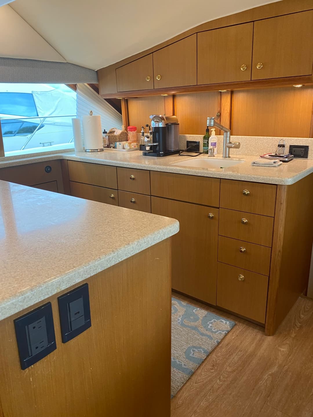 2002 Ocean Yachts 52 Sportfish — photo 15