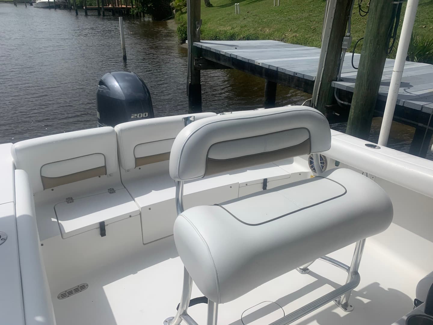 2012 Heritage Yacht 229 — photo 11