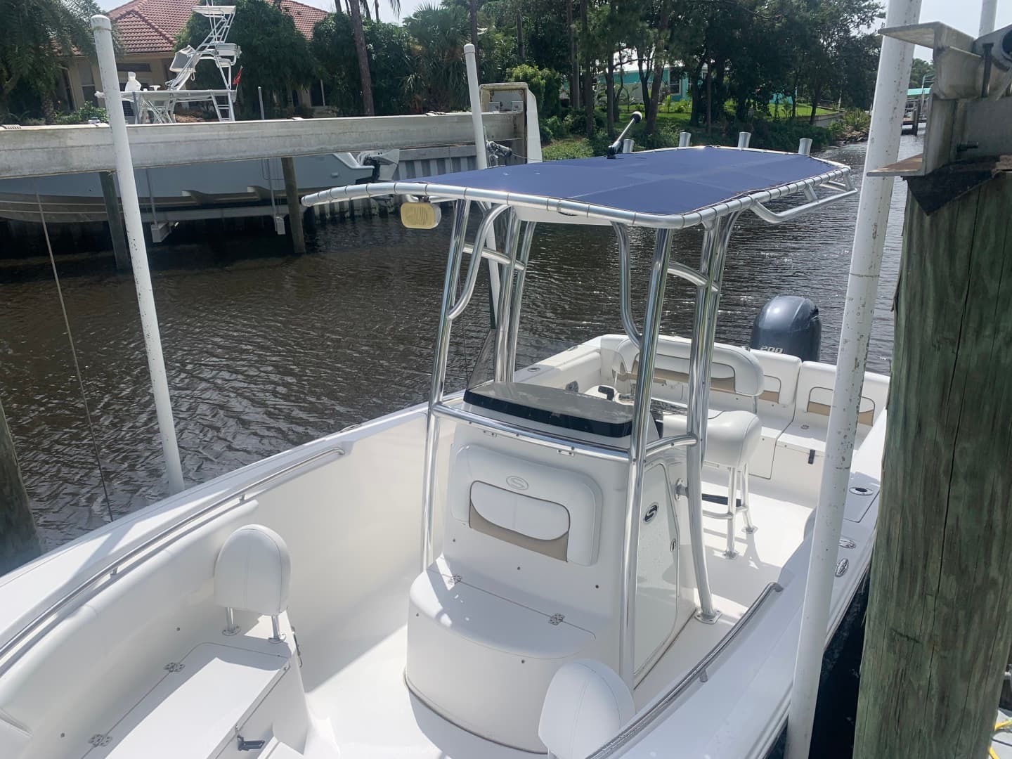 2012 Heritage Yacht 229 — photo 5