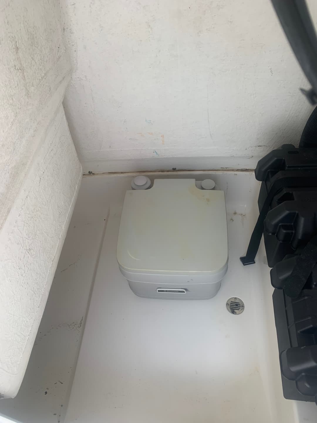 2012 Heritage Yacht 229 — photo 13