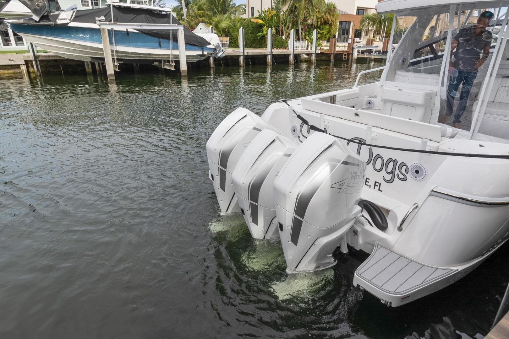 2021 Intrepid 438 Evolution — photo 13