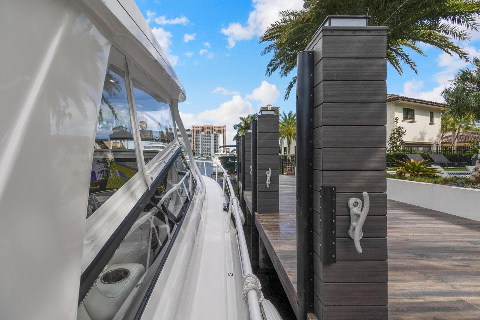 2021 Intrepid 438 Evolution — photo 11