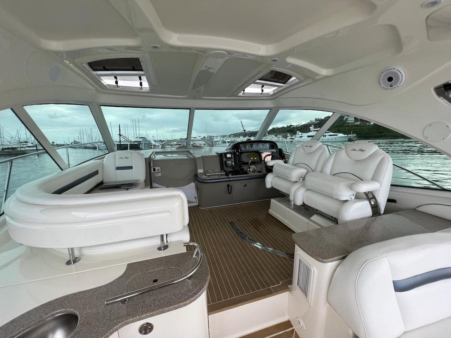 2006 Sea Ray 48 Sundancer — photo 19