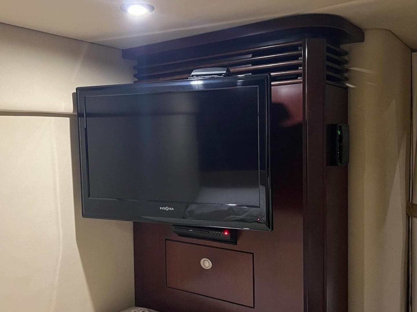 2006 Sea Ray 48 Sundancer — photo 35