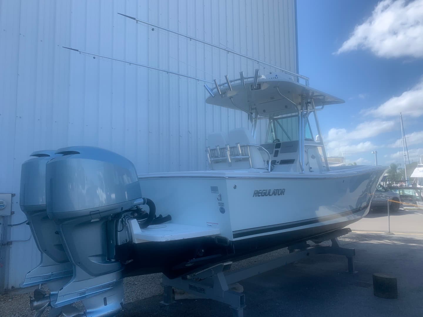 2010 Regulator 26 Forwarding Seating — photo 22