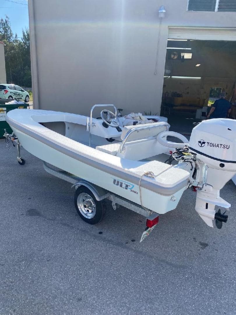 2024 Ultra Lite Tenders 380 — photo 7