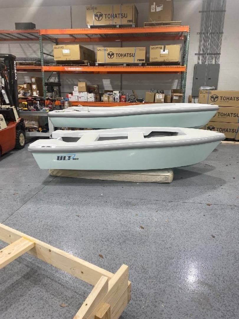 2024 Ultra Lite Tenders 300 Base — photo 2