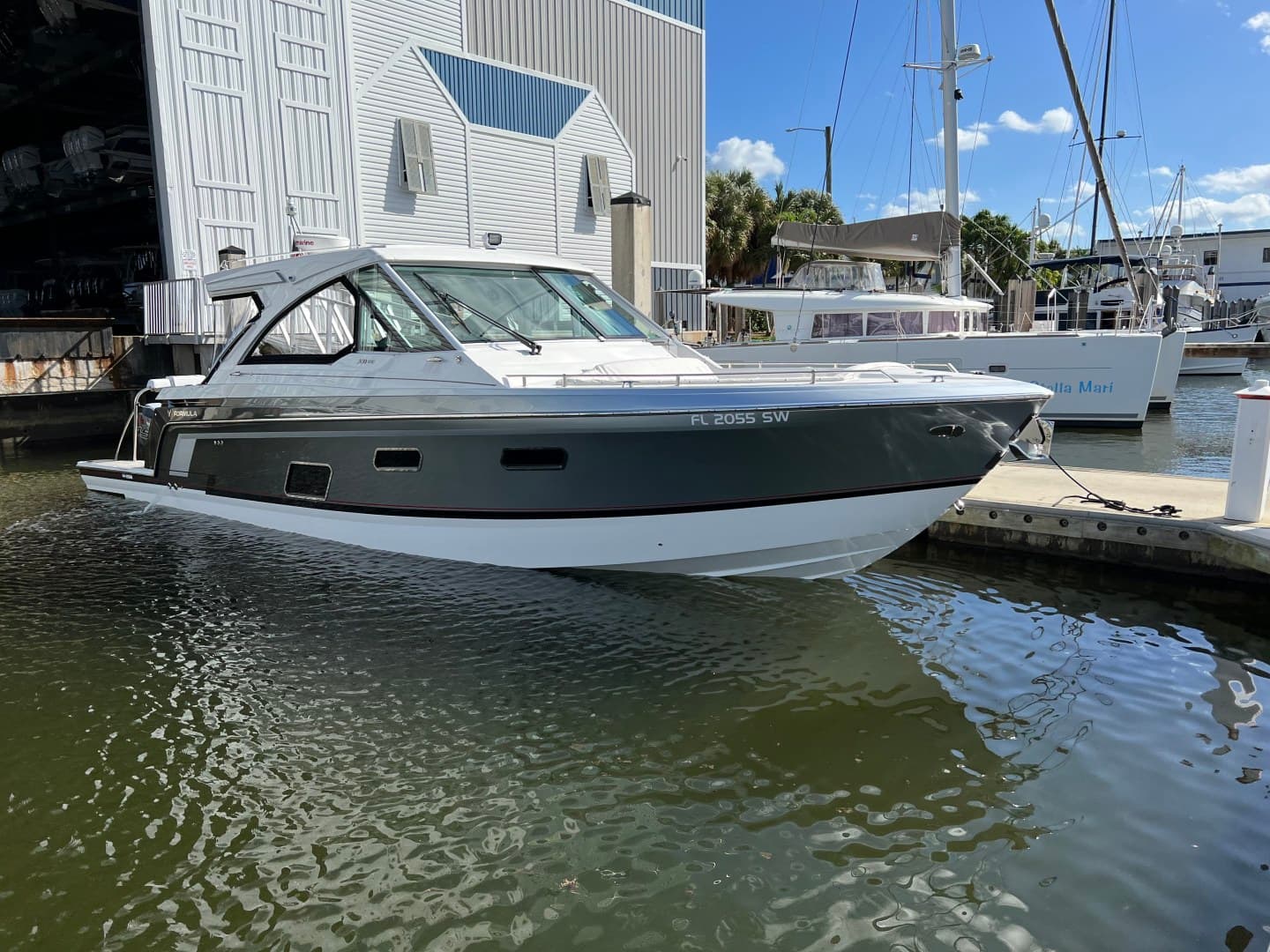 2021 Formula 380 Super Sport Crossover OB — photo 3