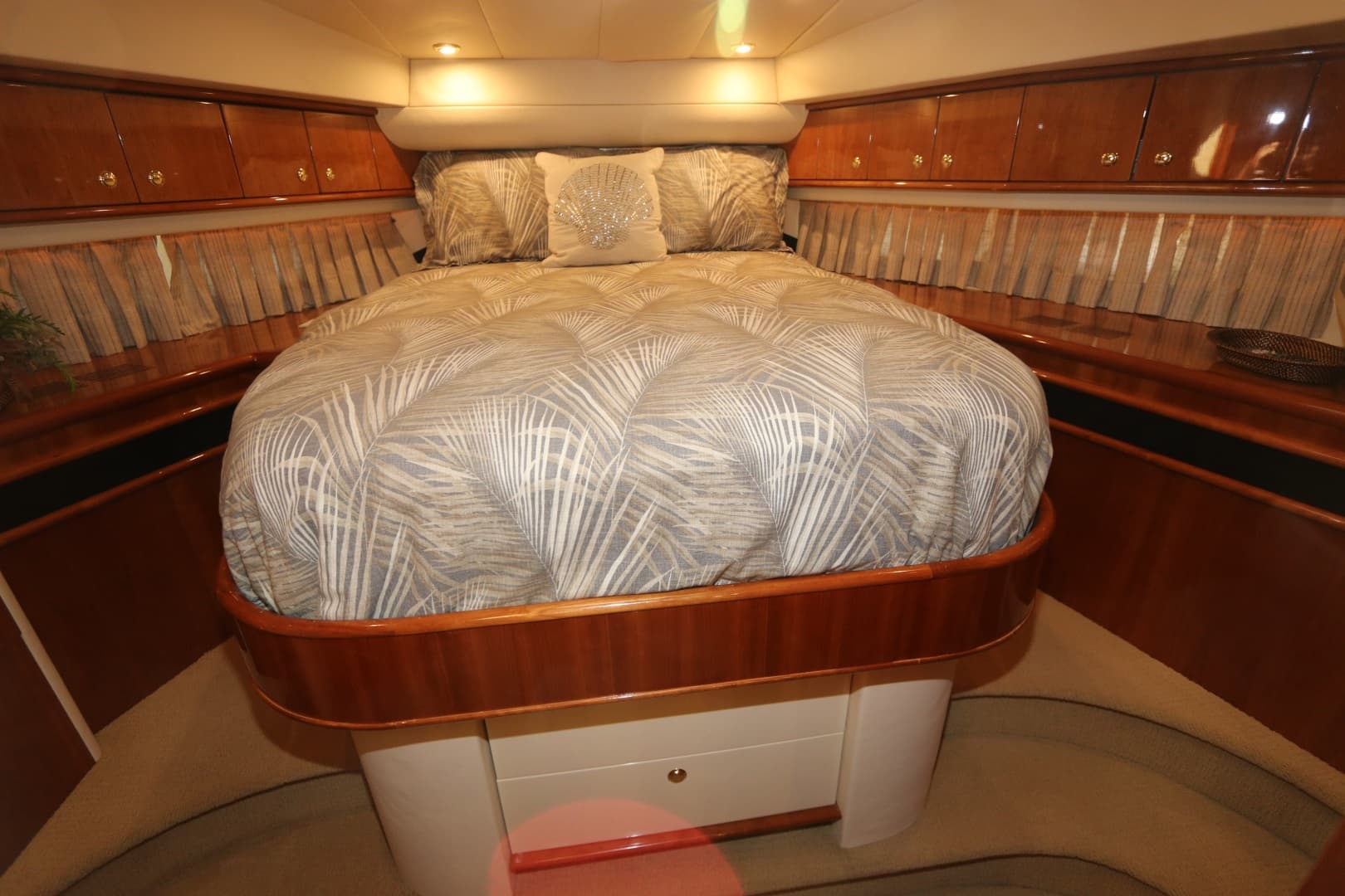 2005 Neptunus 56 Express — photo 40