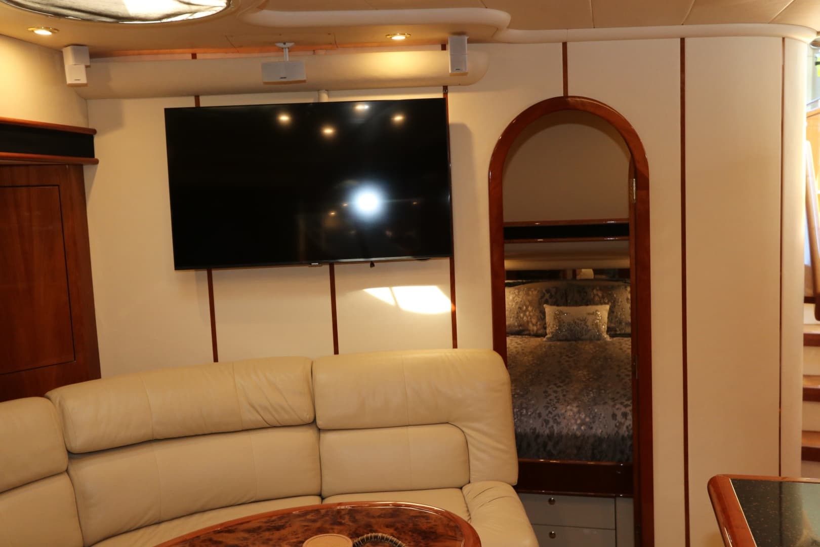 2005 Neptunus 56 Express — photo 31