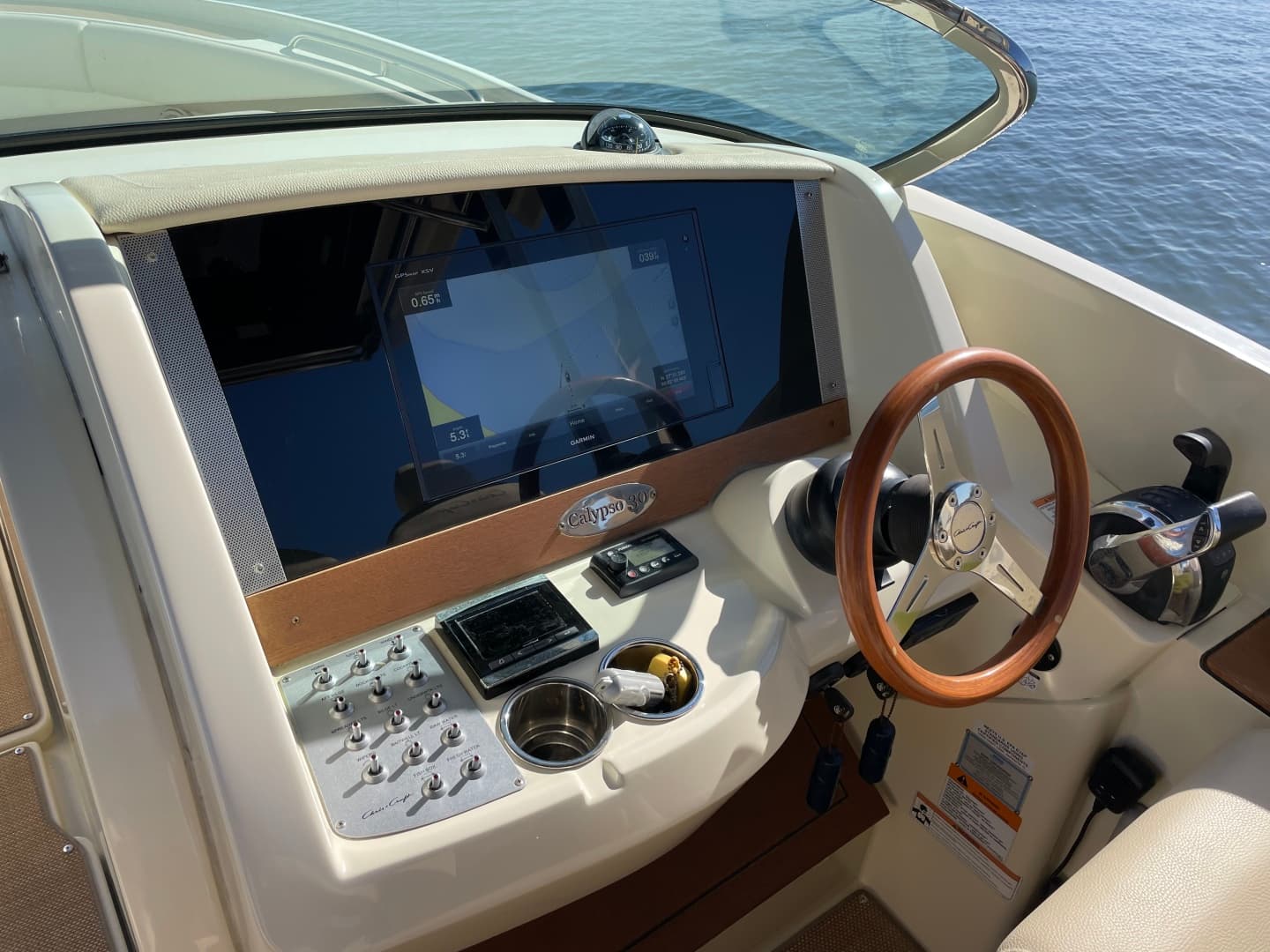 2018 Chris-Craft 30 Calypso — photo 4