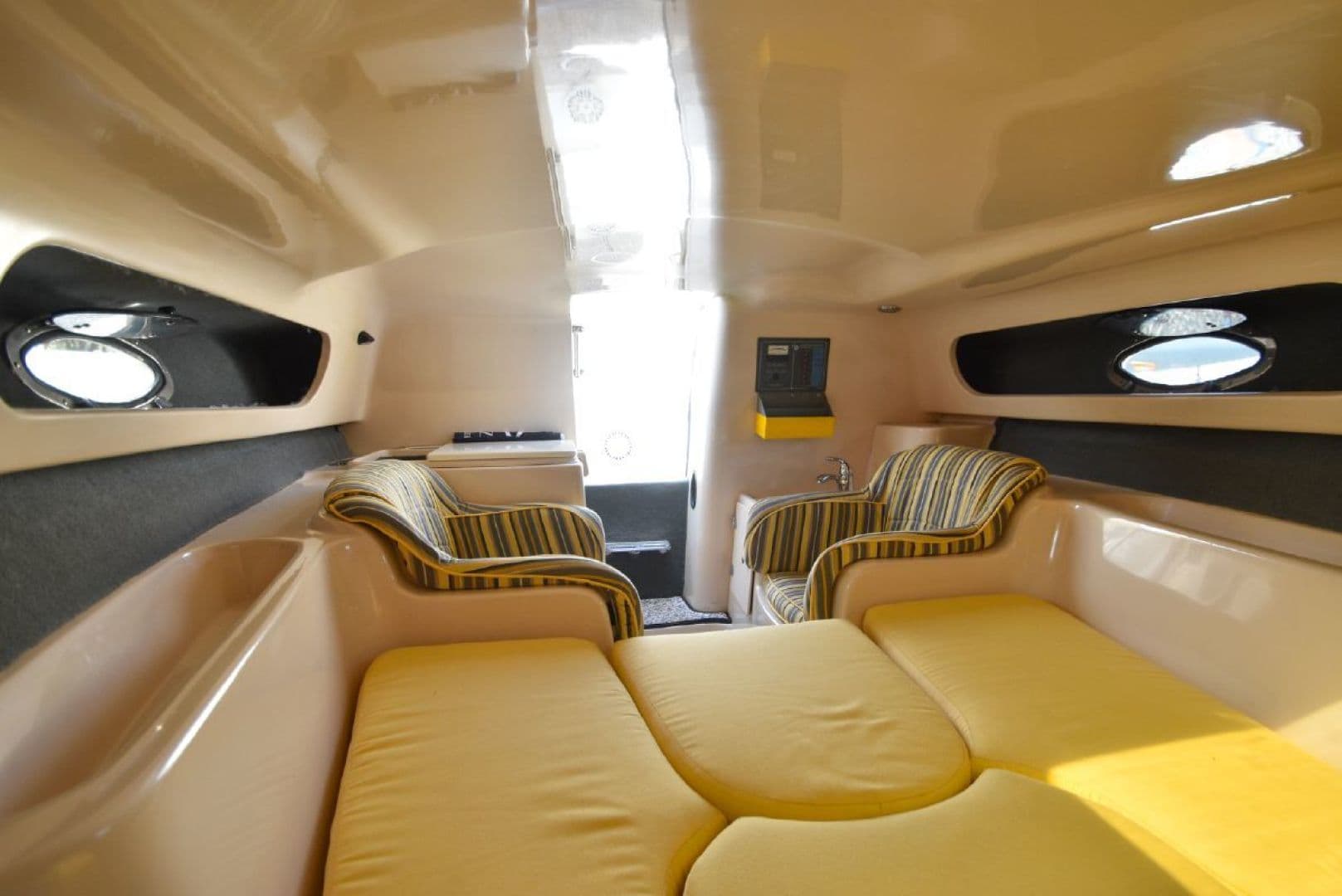 1988 Corsair — photo 5