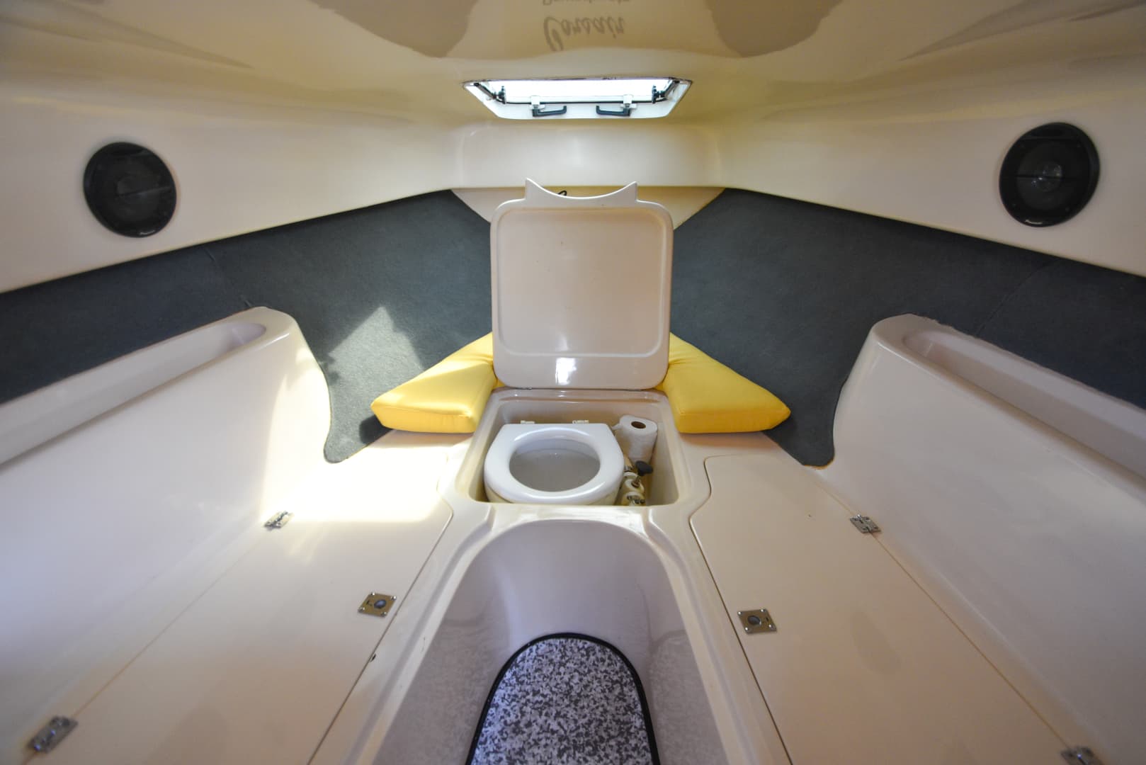 1988 Corsair — photo 9