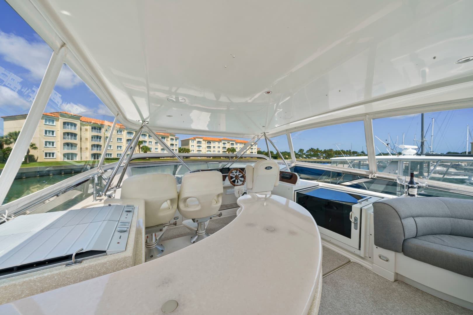 2006 Marquis 65 Pilothouse — photo 15