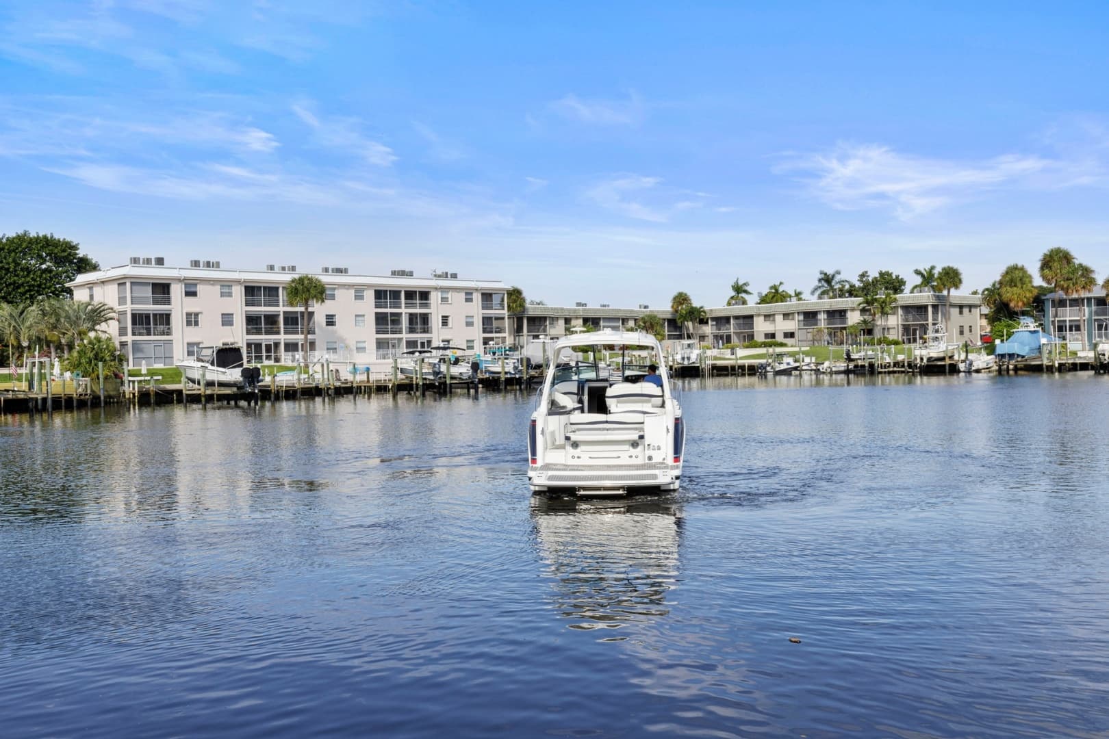 2018 Formula 37 Pc — photo 5