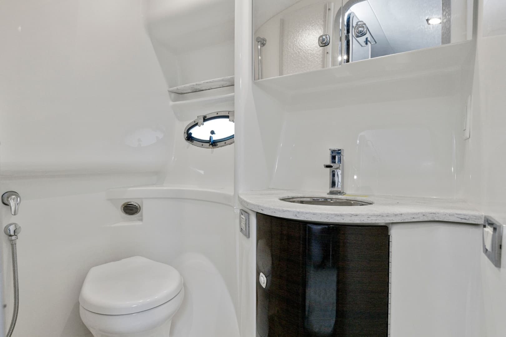 2018 Formula 37 Pc — photo 25