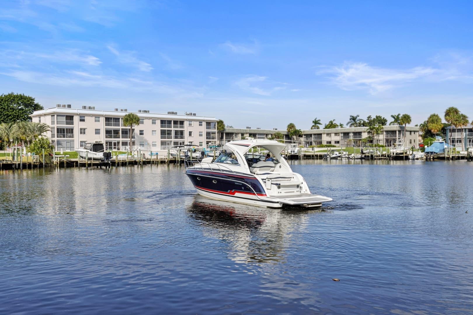 2018 Formula 37 Pc — photo 4