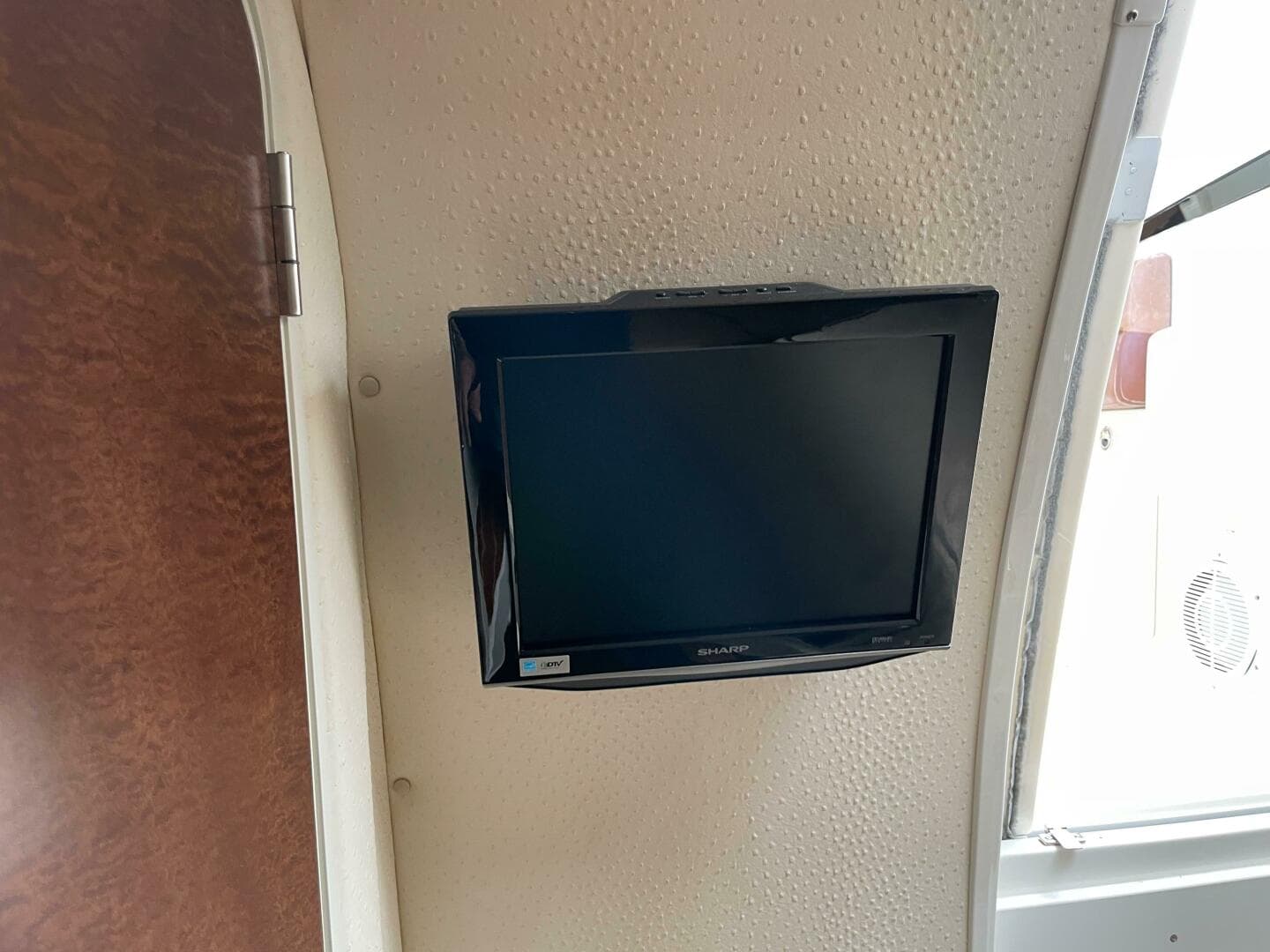 2008 Hydra-Sports 3500 Vx — photo 31