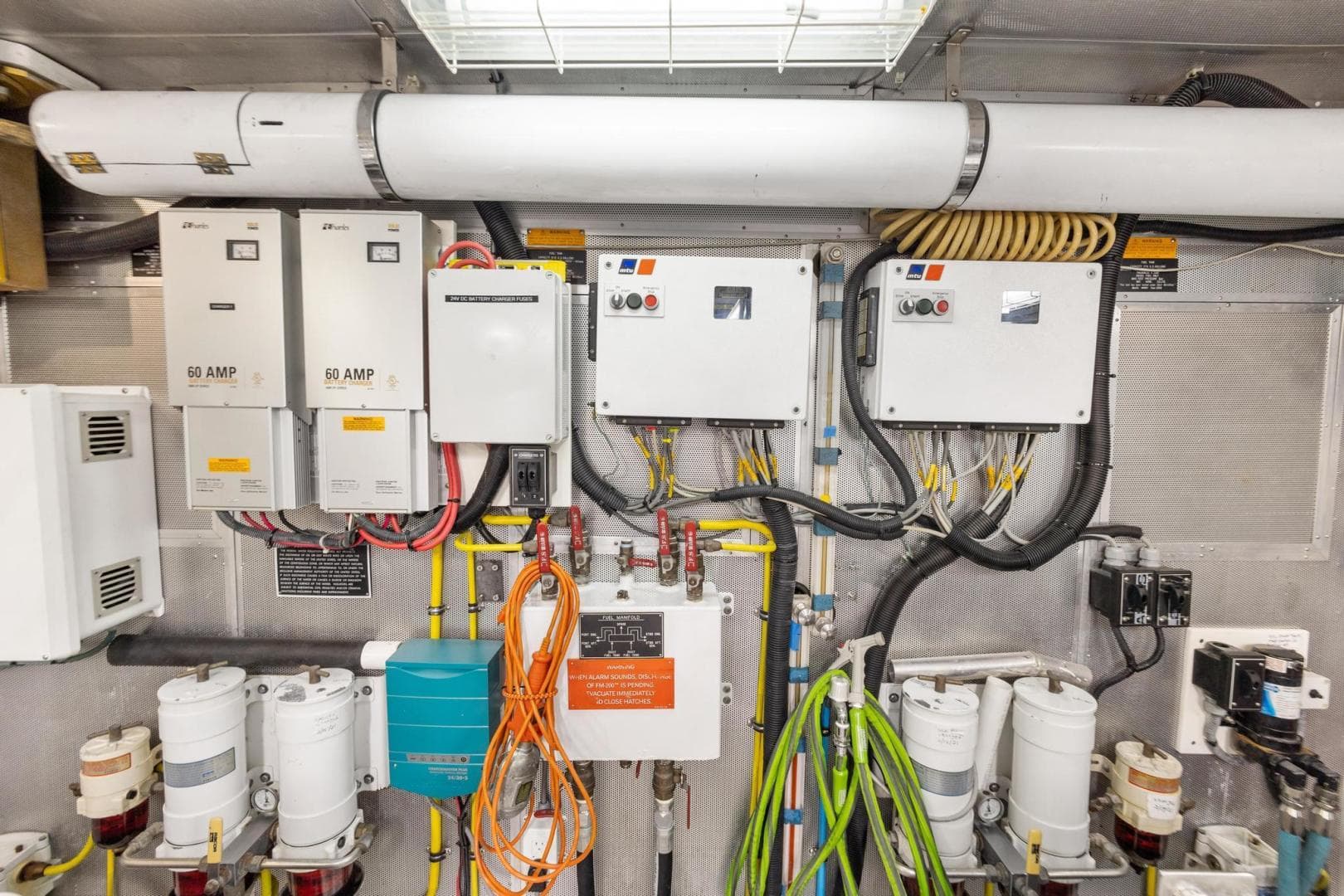 2006 Jefferson Starship Pilothouse — photo 64