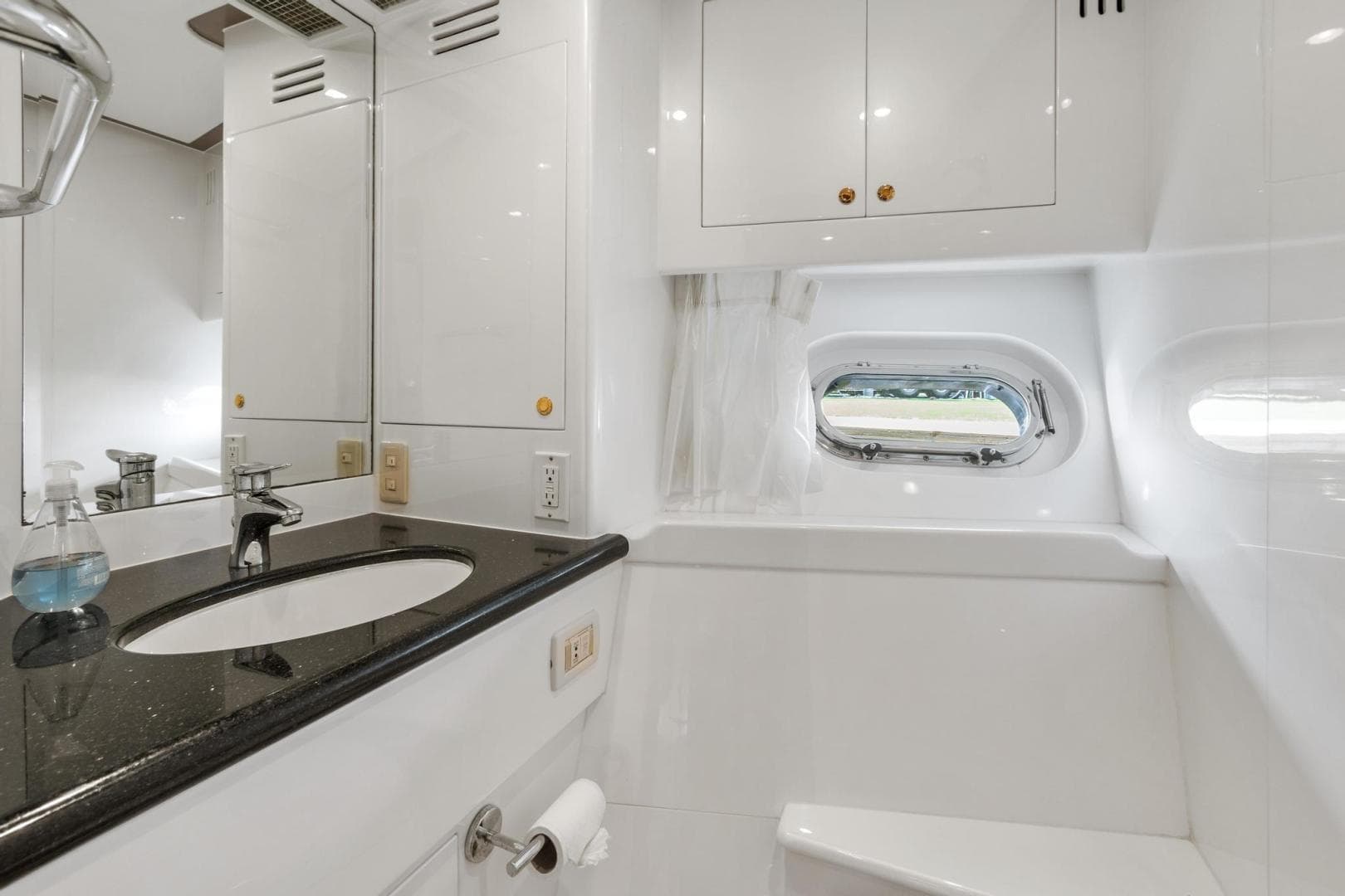 2006 Jefferson Starship Pilothouse — photo 51