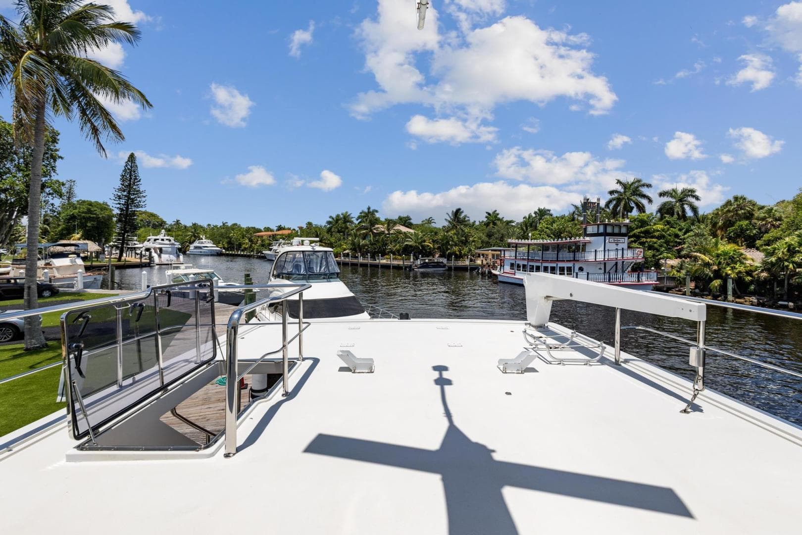 2006 Jefferson Starship Pilothouse — photo 10