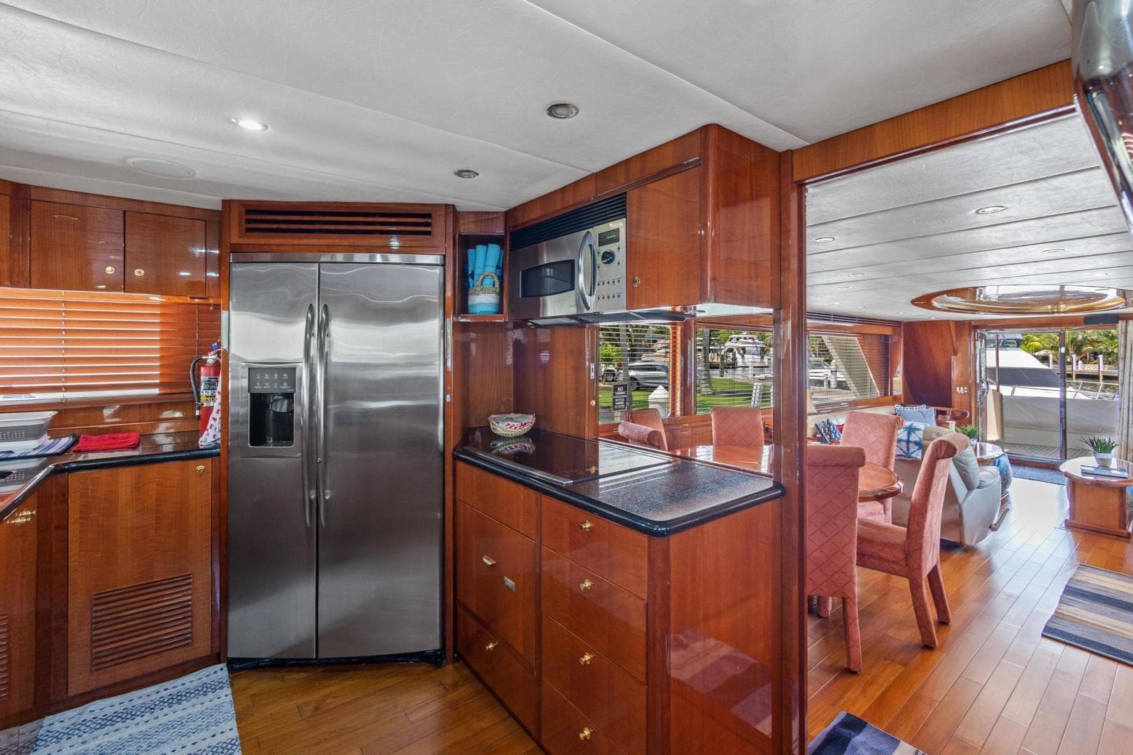 2006 Jefferson Starship Pilothouse — photo 33