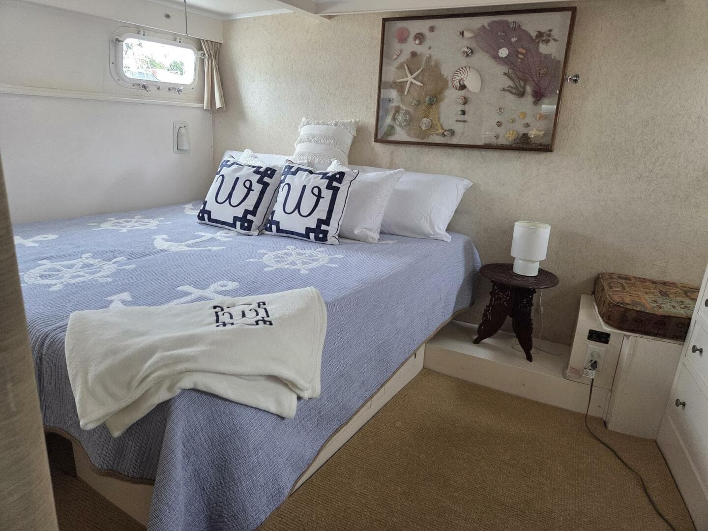 1966 Trumpy 55 — photo 42