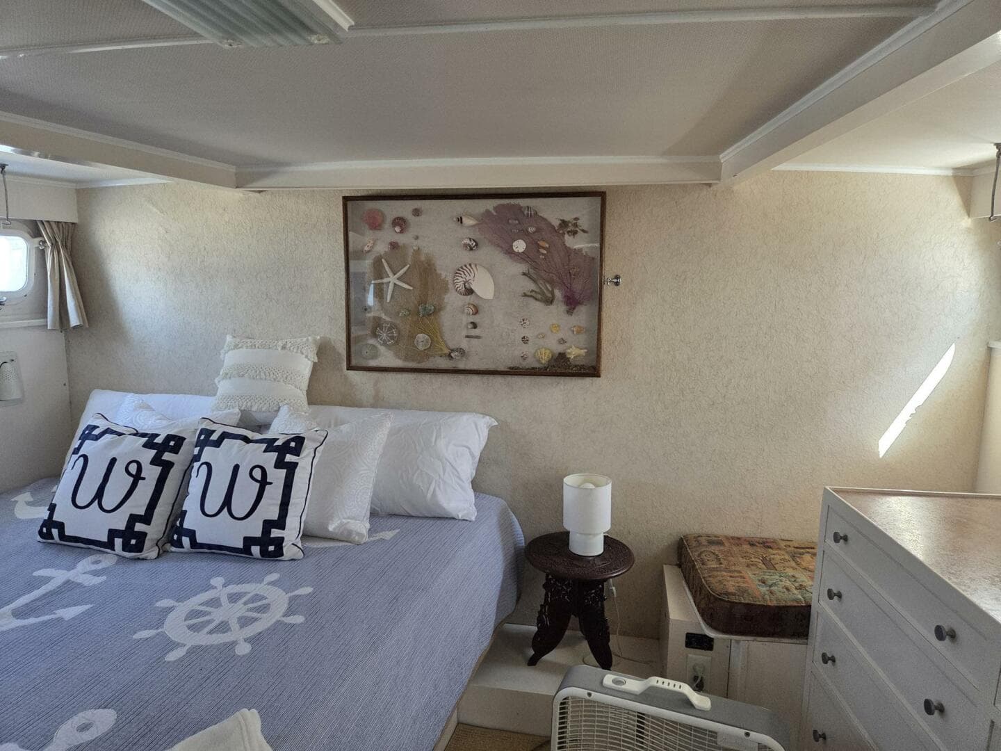 1966 Trumpy 55 — photo 43